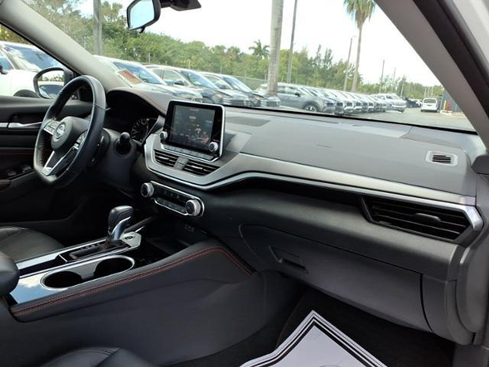 2023 Nissan Altima SR FWD