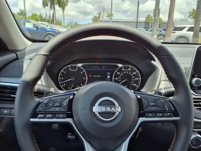 2025 Nissan Altima SR