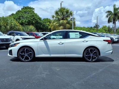 2025 Nissan Altima SR