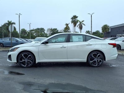 2025 Nissan Altima SR