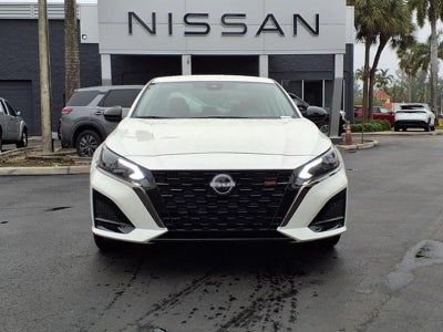 2025 Nissan Altima SR