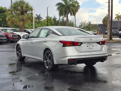 2025 Nissan Altima SR