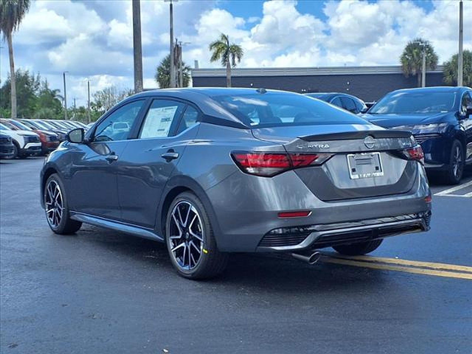 2025 Nissan Altima SR