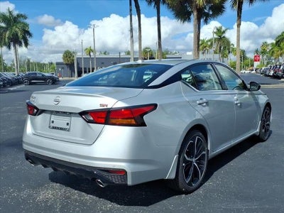 2025 Nissan Altima SR