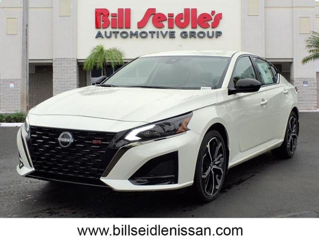 2025 Nissan Altima SR