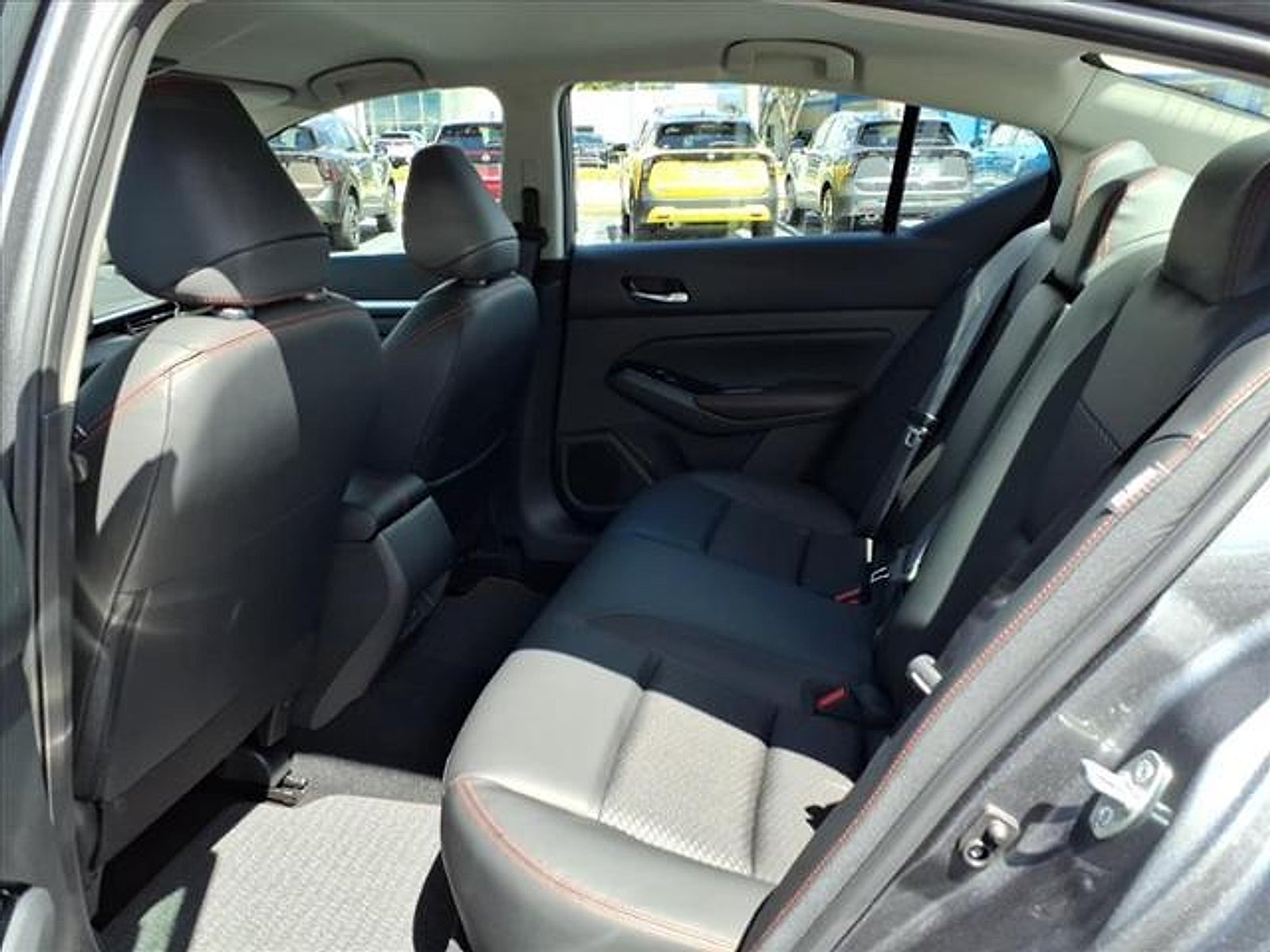 2025 Nissan Altima SR