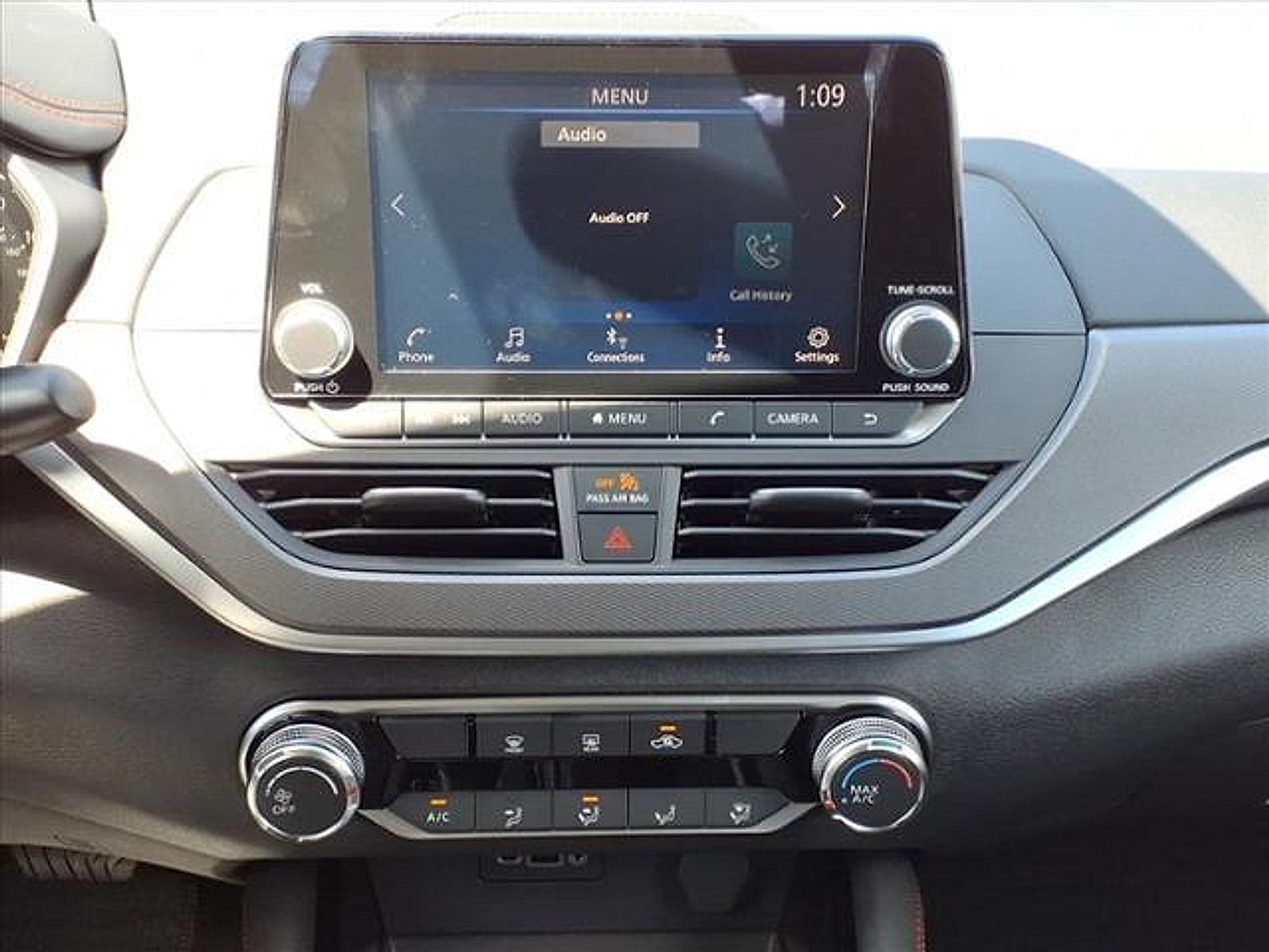 2025 Nissan Altima SR