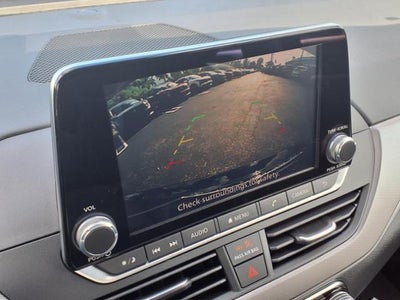 2025 Nissan Altima SR