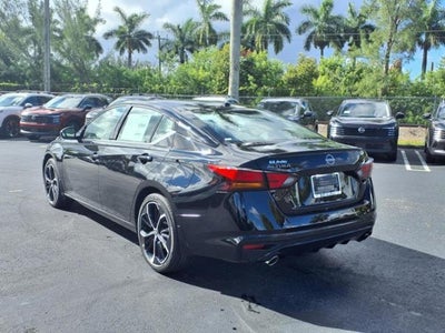 2025 Nissan Altima SR