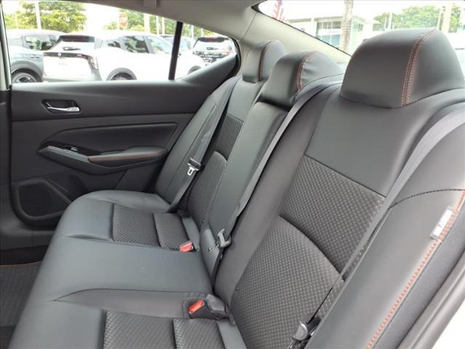 2025 Nissan Altima SR