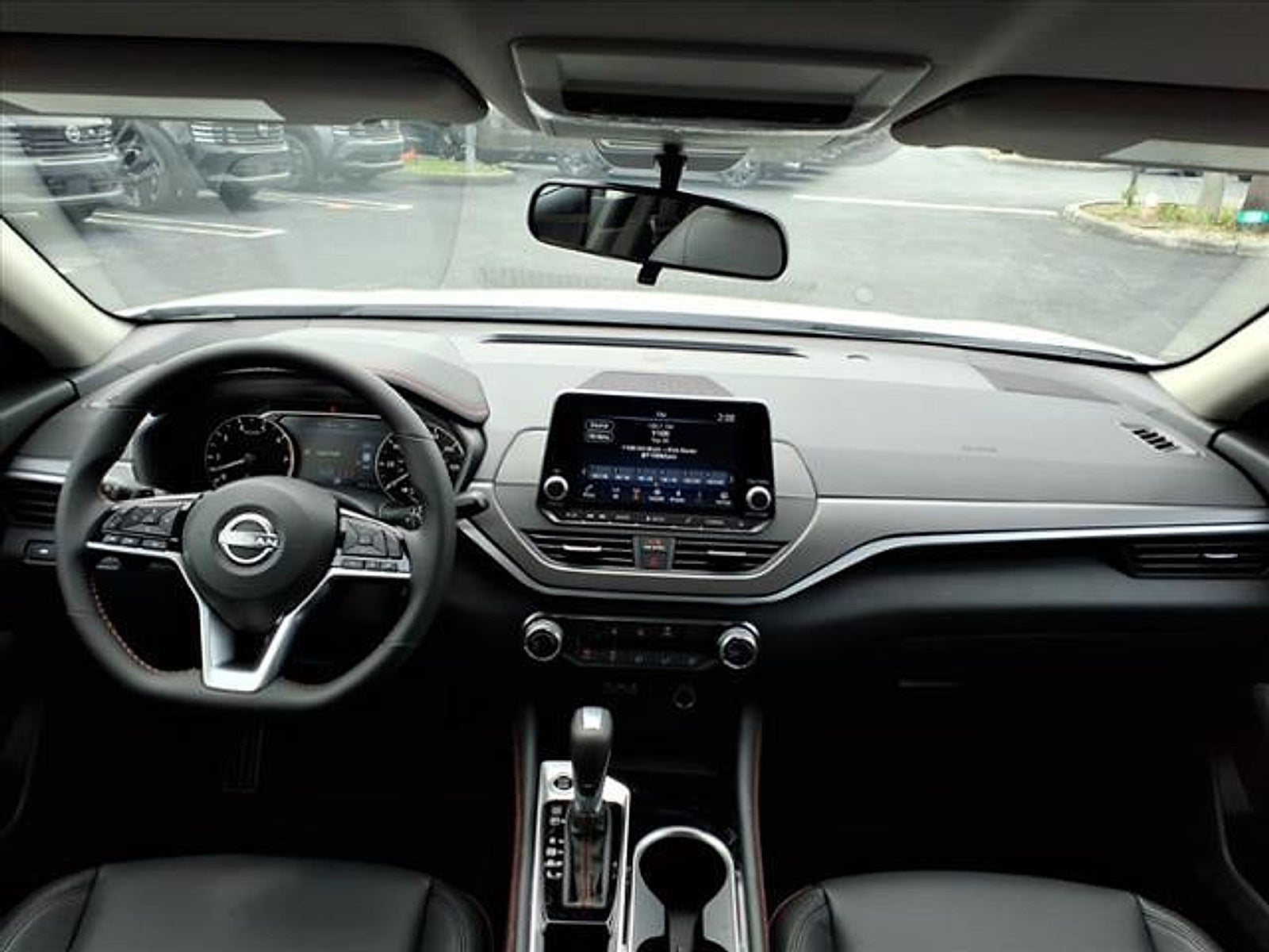 2025 Nissan Altima SR