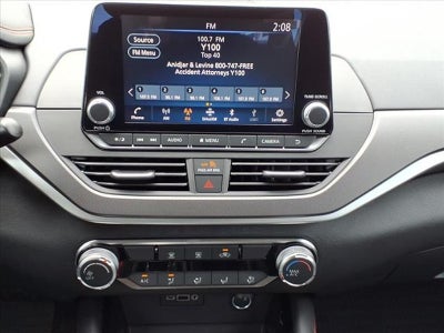 2025 Nissan Altima SR