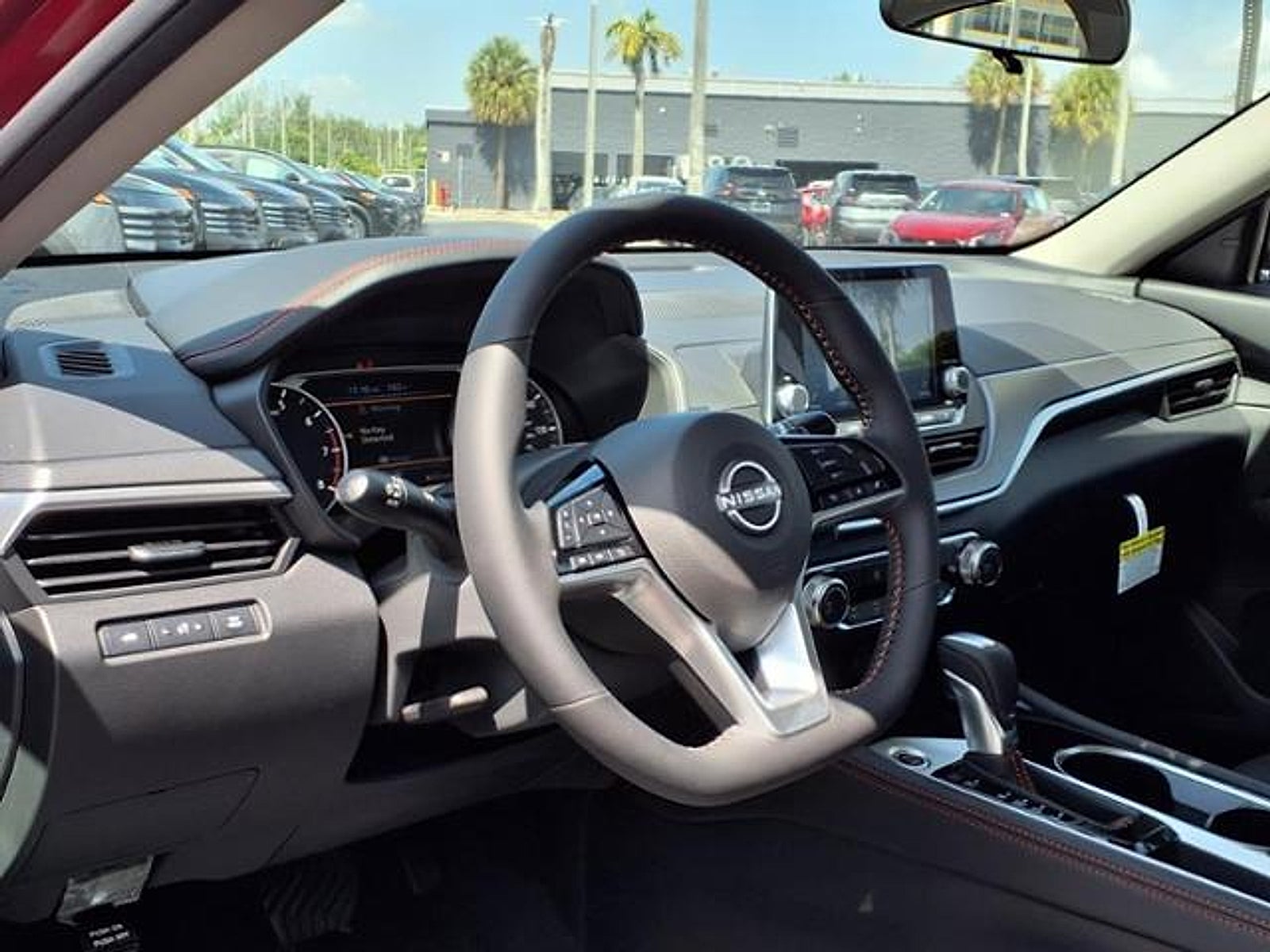 2025 Nissan Altima SR