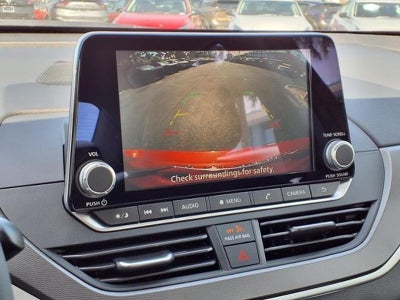 2025 Nissan Altima SR