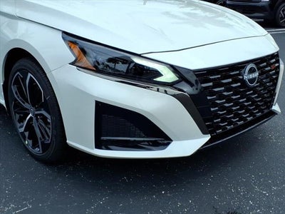 2025 Nissan Altima SR