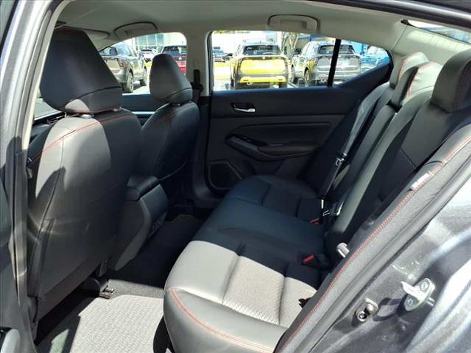 2025 Nissan Altima SR