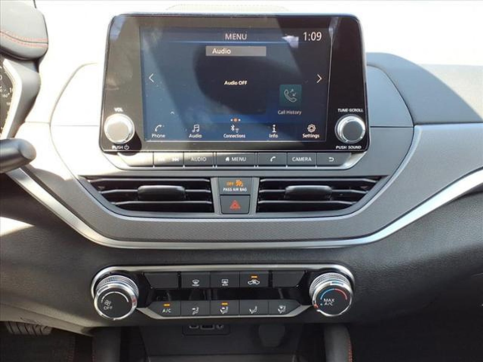 2025 Nissan Altima SR