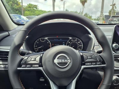 2025 Nissan Altima SR