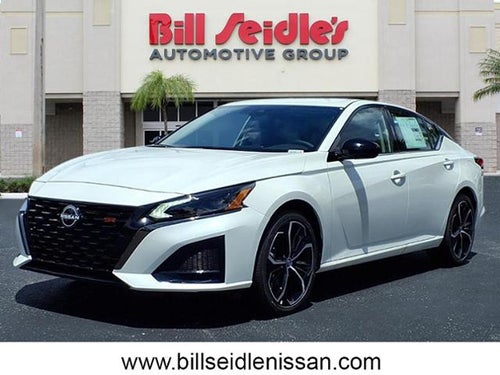 2025 Nissan Altima SR