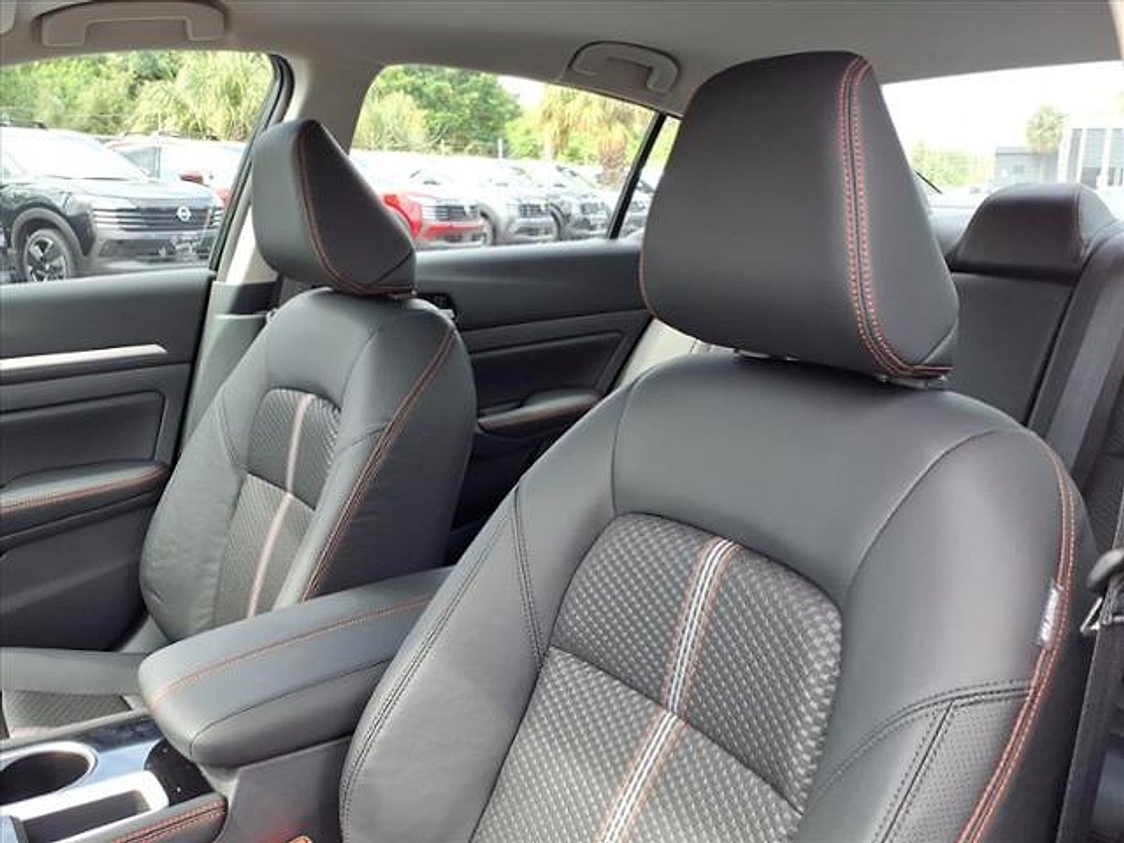 2025 Nissan Altima SR