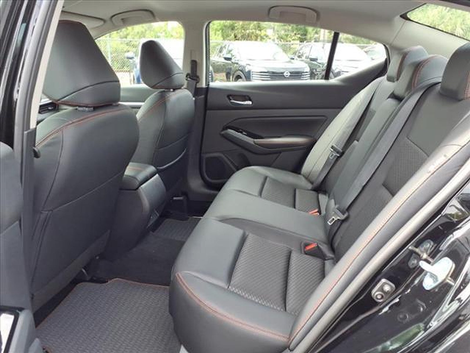 2025 Nissan Altima SR