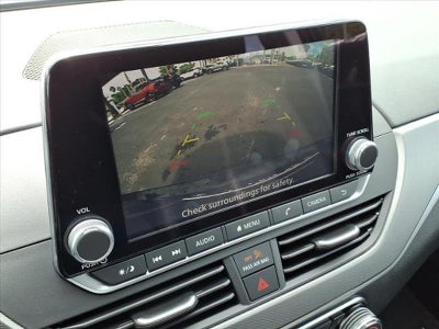 2025 Nissan Altima SR