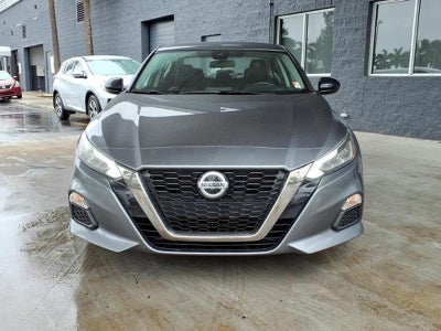 2021 Nissan Altima SR FWD