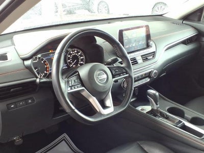 2021 Nissan Altima SR FWD