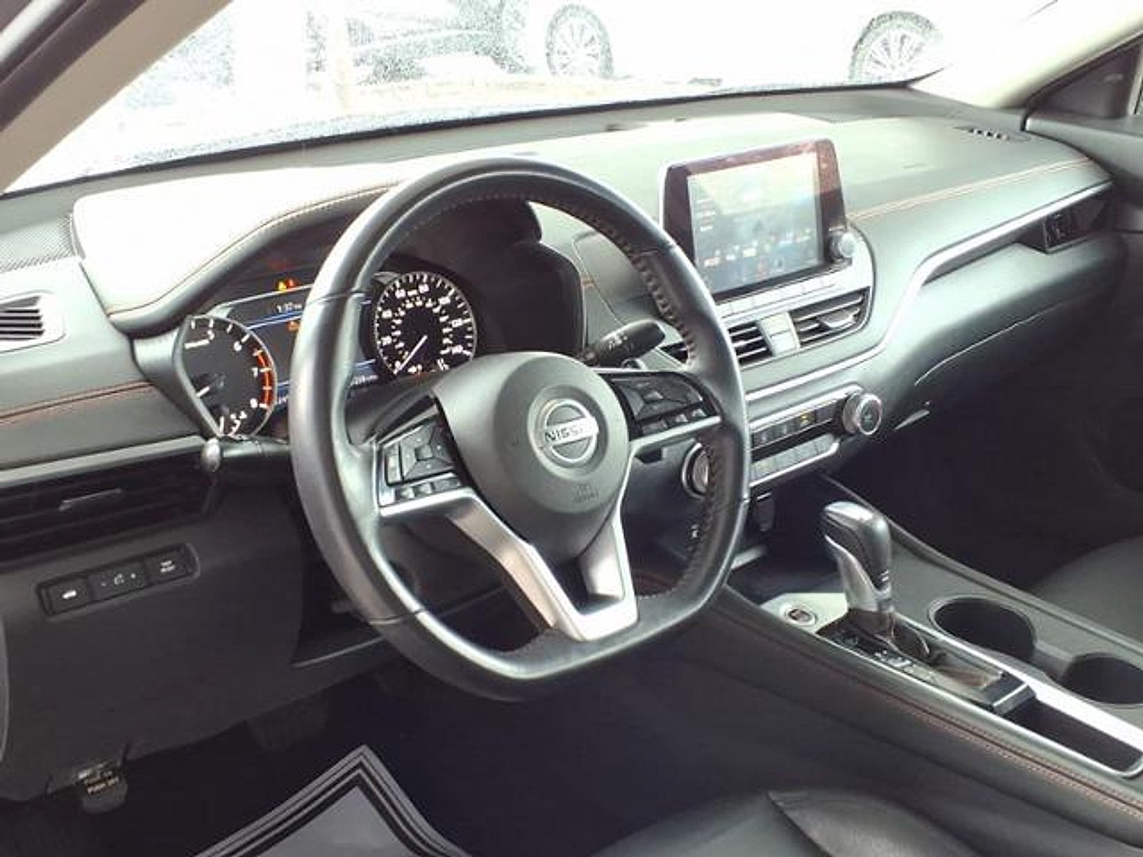 2021 Nissan Altima SR FWD