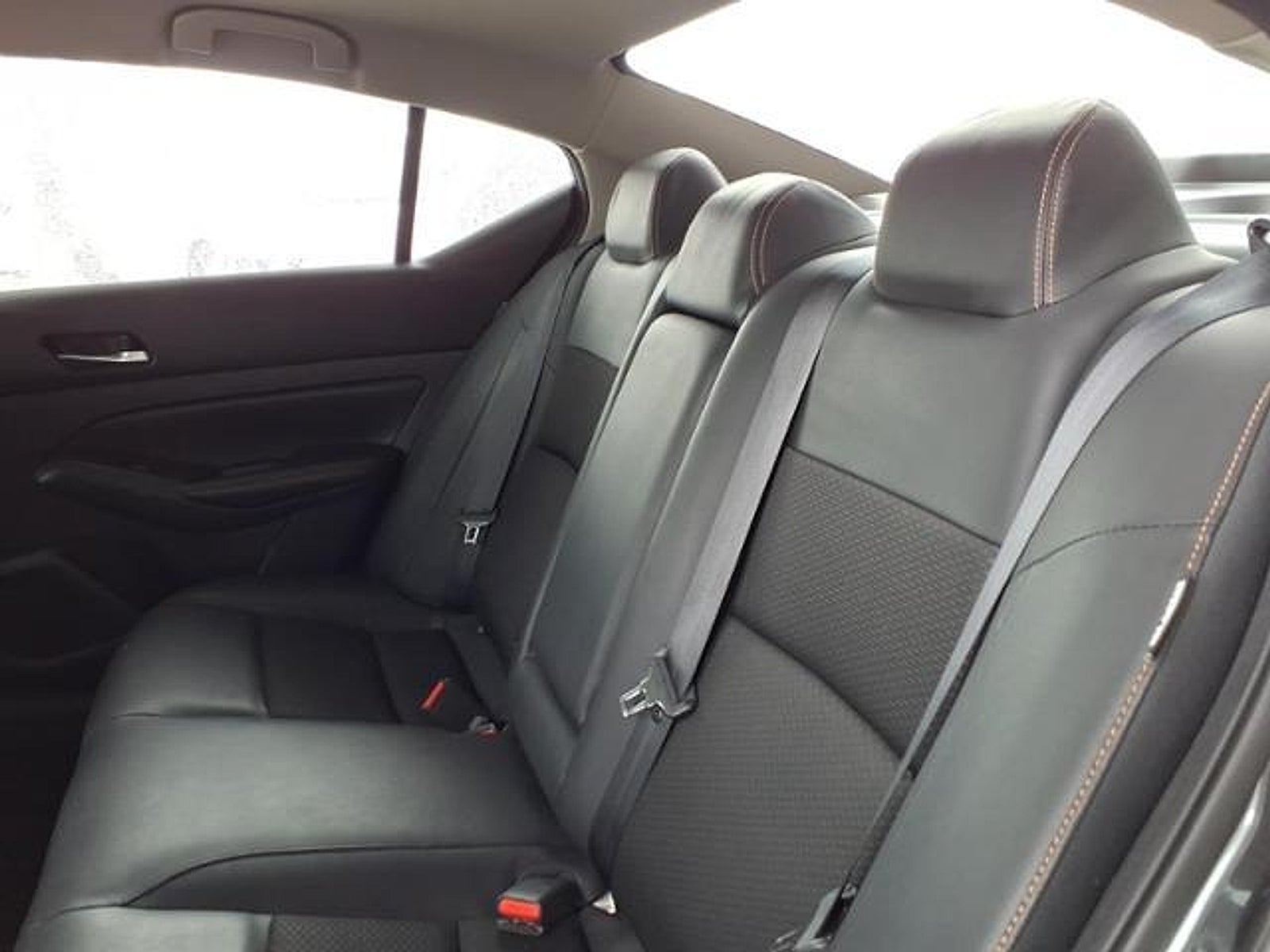 2021 Nissan Altima SR FWD