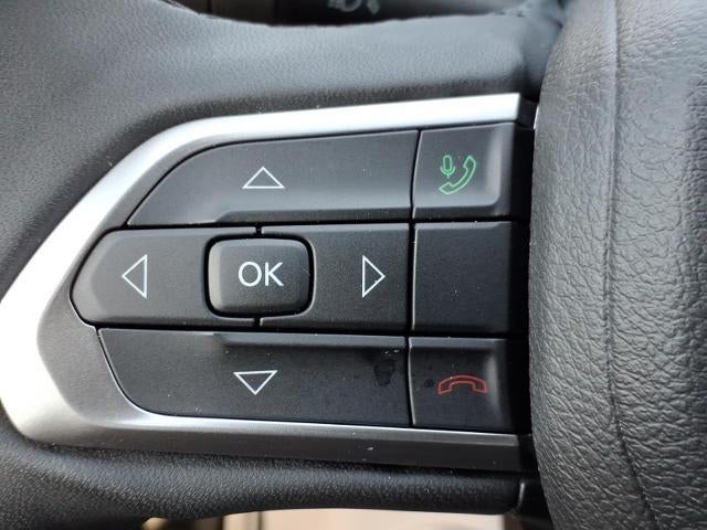 2023 Jeep Compass Latitude Lux FWD