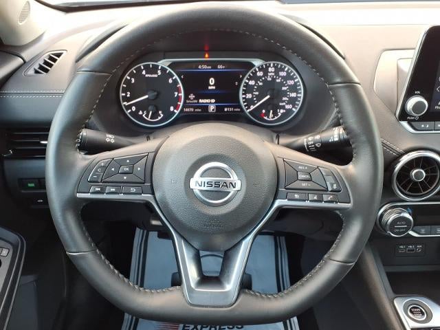 2023 Nissan Sentra SV Xtronic CVT