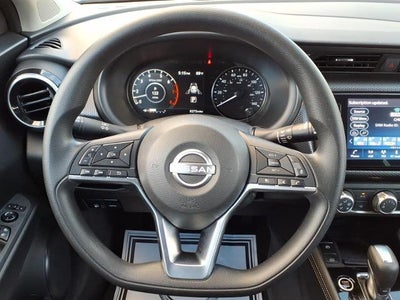 2024 Nissan Kicks SV Xtronic CVT