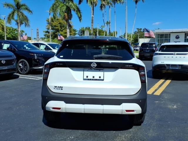 2026 Nissan Kicks SV