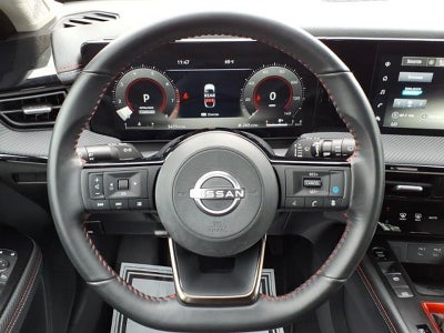 2025 Nissan Kicks SR FWD