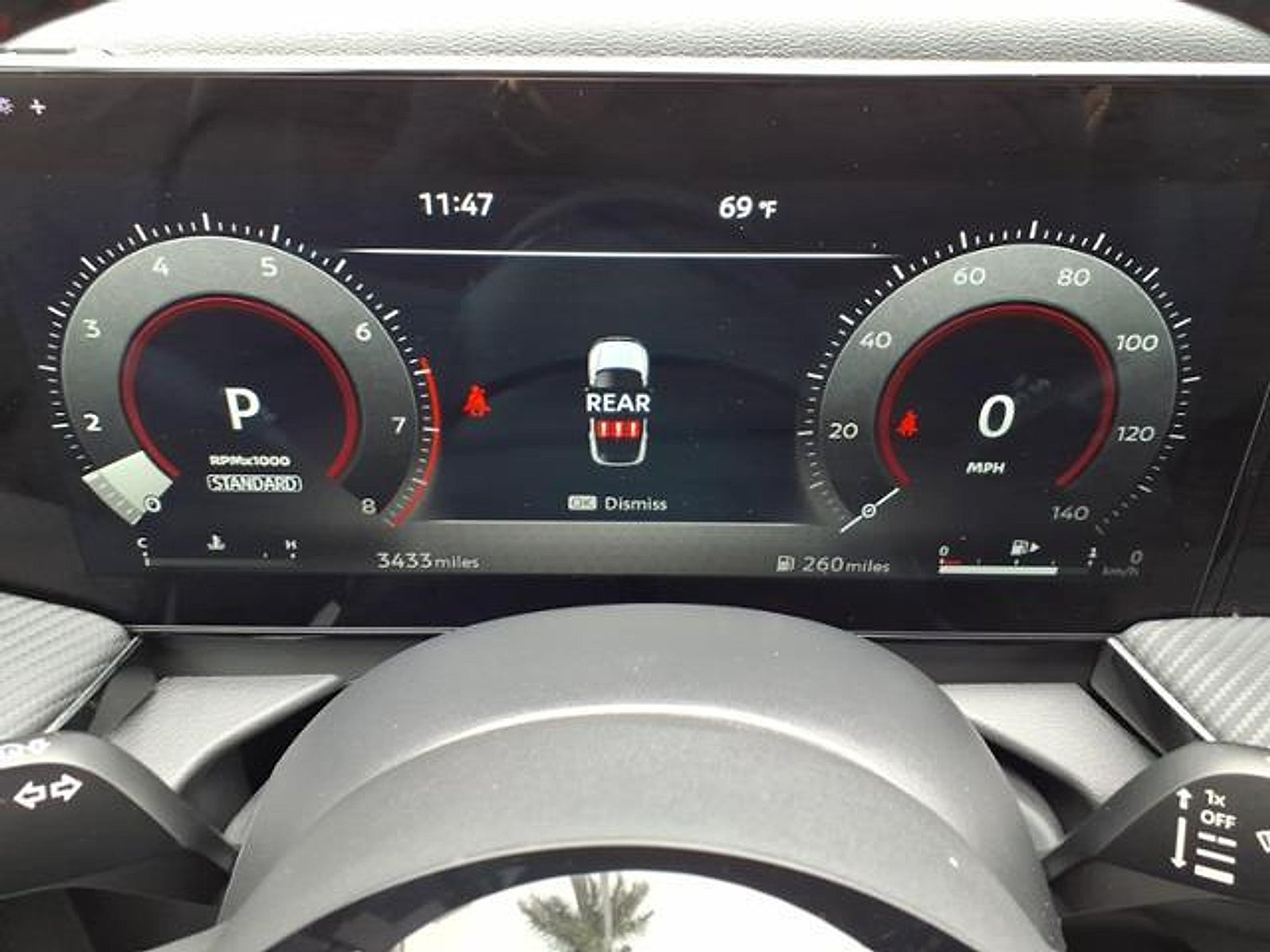 2025 Nissan Kicks SR FWD