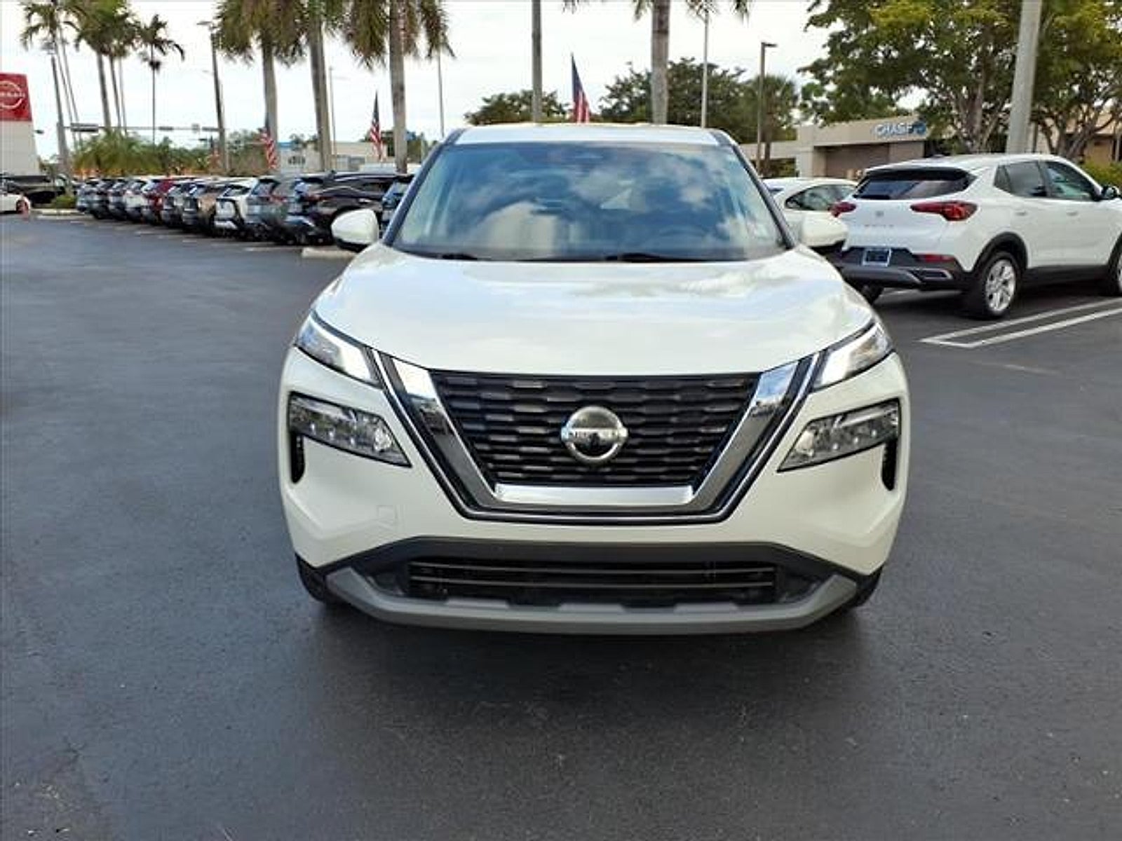 2021 Nissan Rogue SV FWD