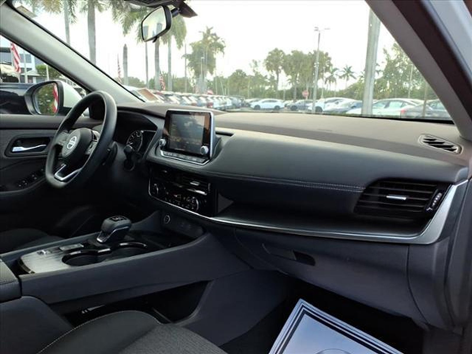 2021 Nissan Rogue SV FWD