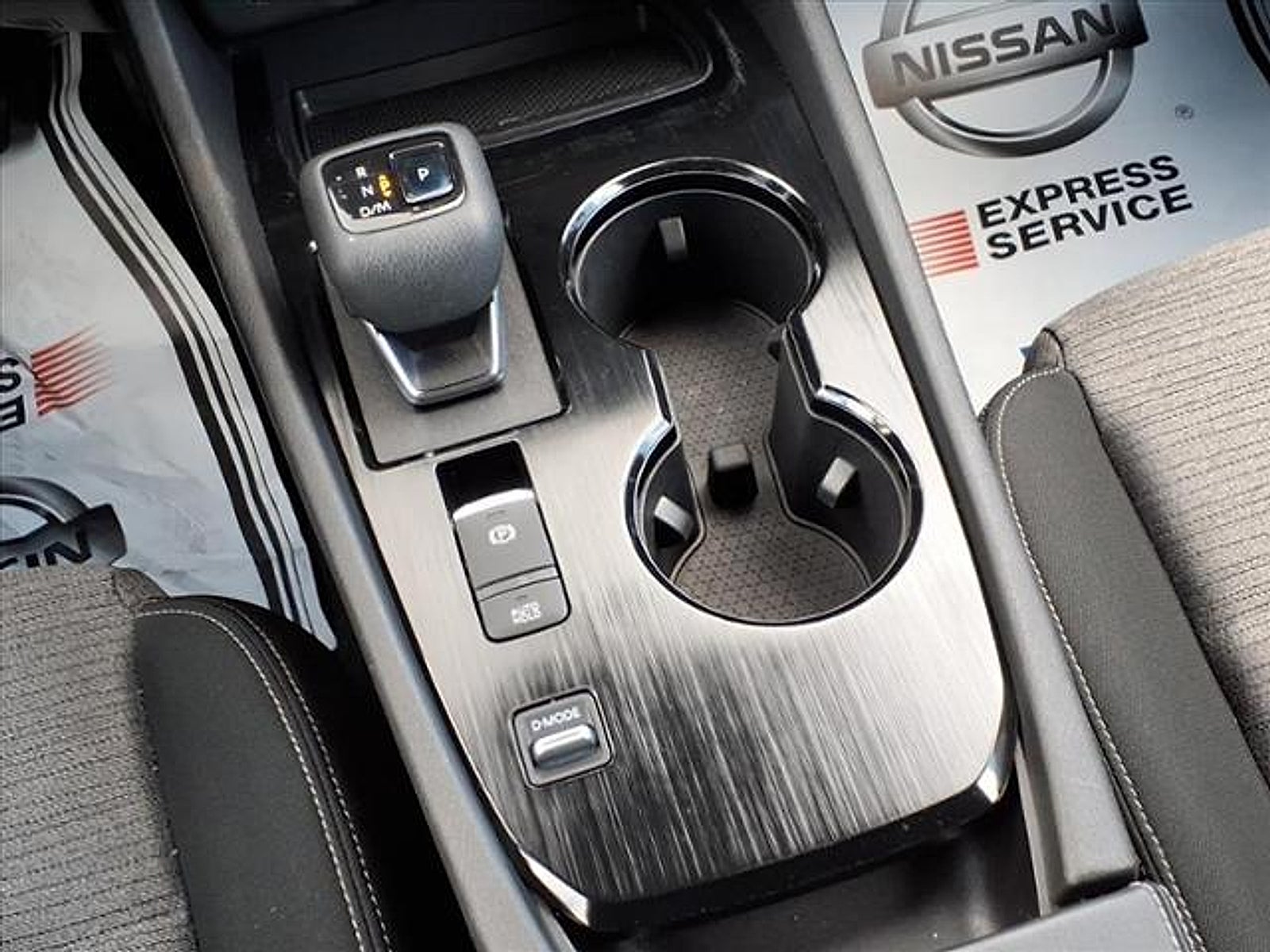 2021 Nissan Rogue SV FWD