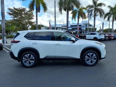 2021 Nissan Rogue SV FWD