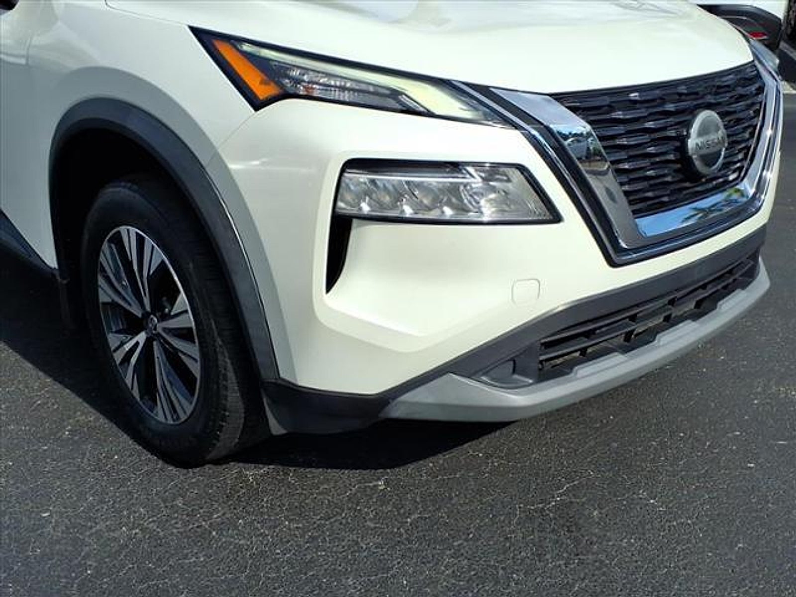 2021 Nissan Rogue SV FWD