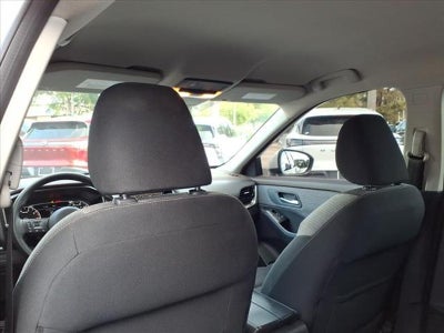 2021 Nissan Rogue SV FWD