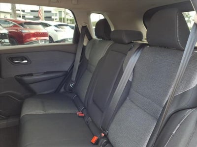 2021 Nissan Rogue SV FWD