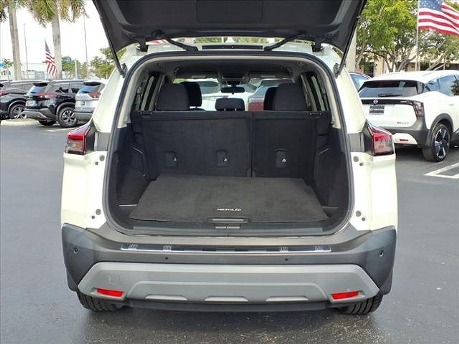 2021 Nissan Rogue SV FWD