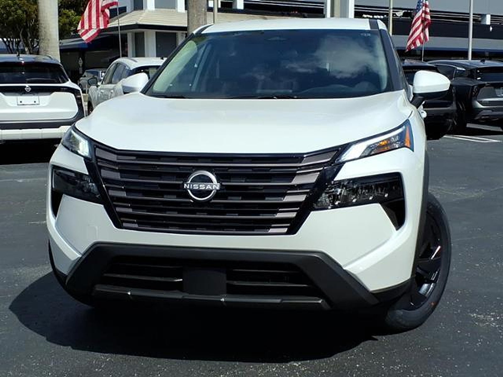 2026 Nissan Rogue SV