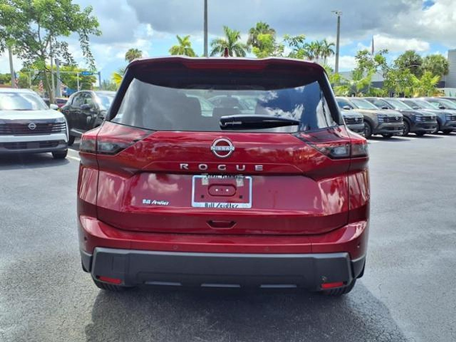 2026 Nissan Rogue SV