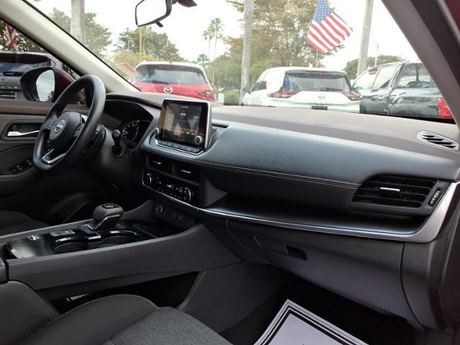 2023 Nissan Rogue SV FWD