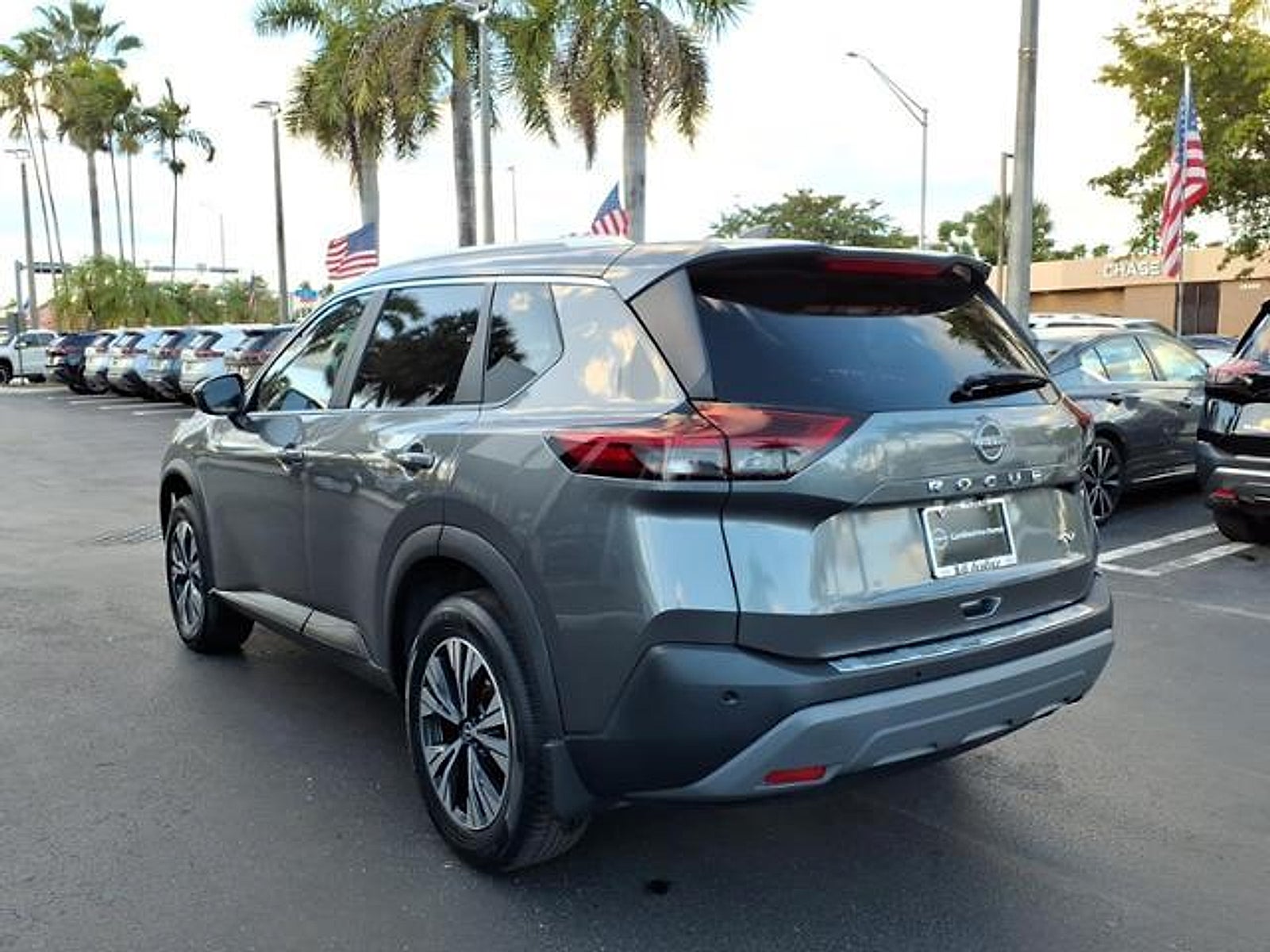 2023 Nissan Rogue SV FWD