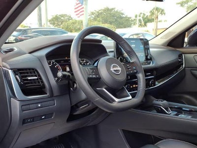 2023 Nissan Rogue SL FWD