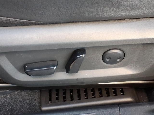 2023 Nissan Rogue SL FWD